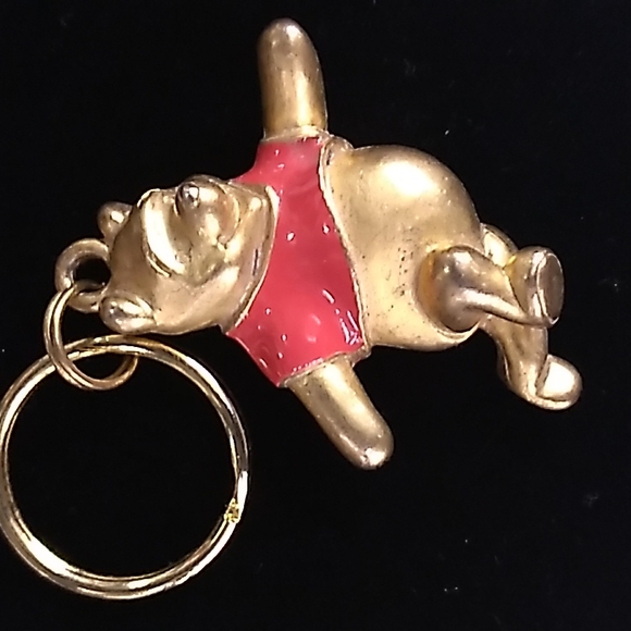 Winnie the Pooh key chain - Picture 1 of 2